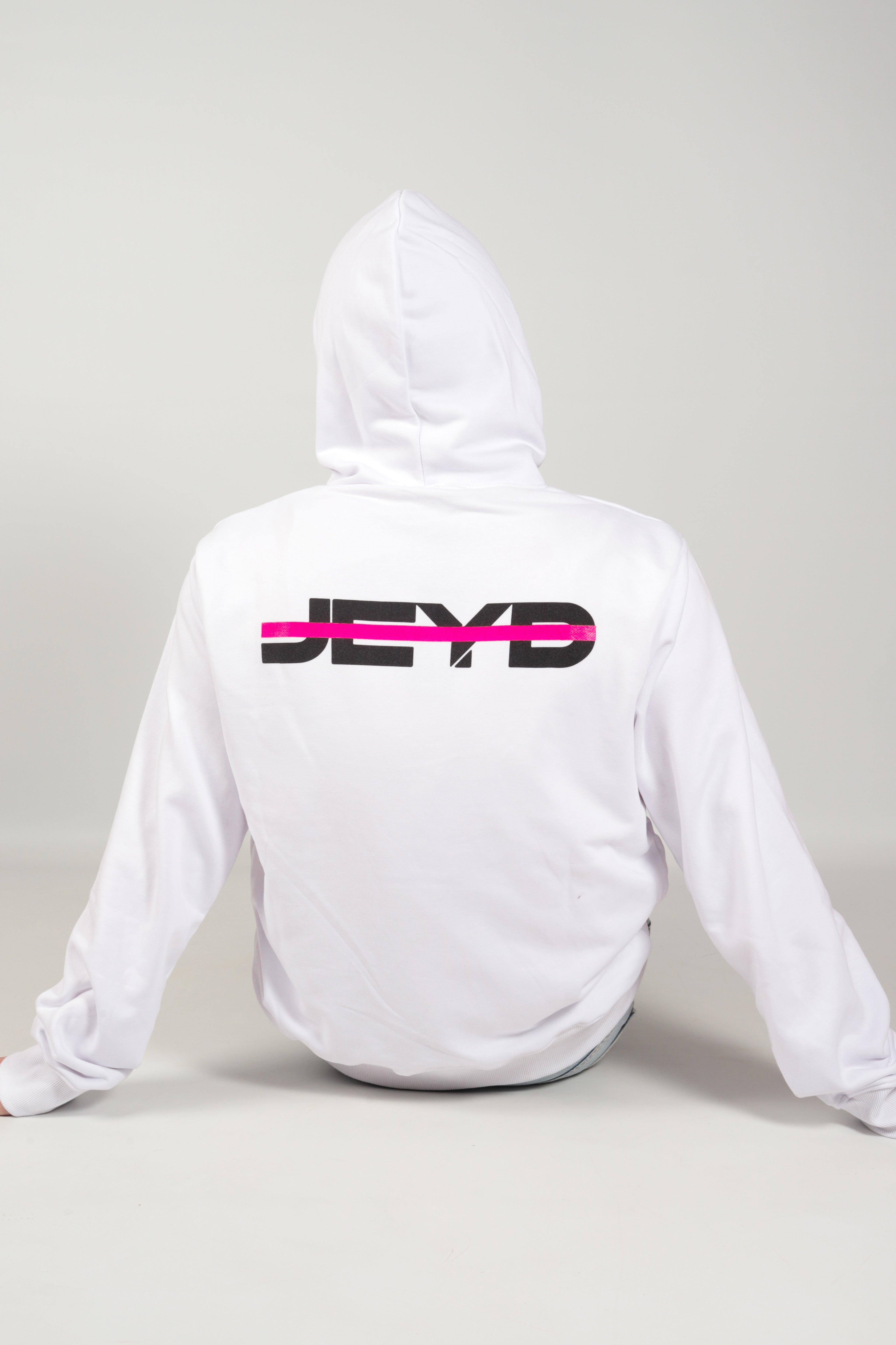 Sweat avec écriture JEYD (dans le dos)