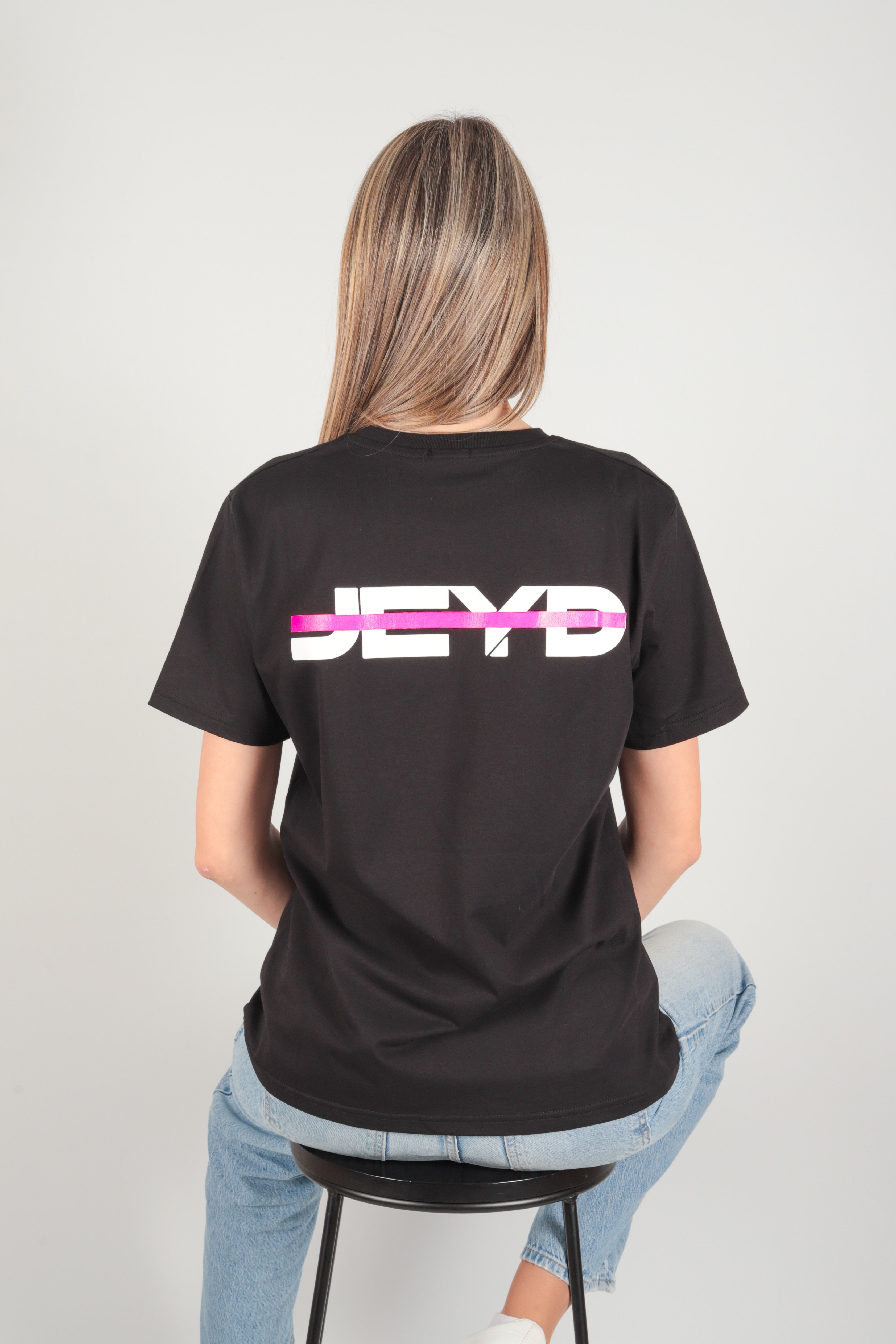 T-shirt avec écriture JEYD (dans le dos)