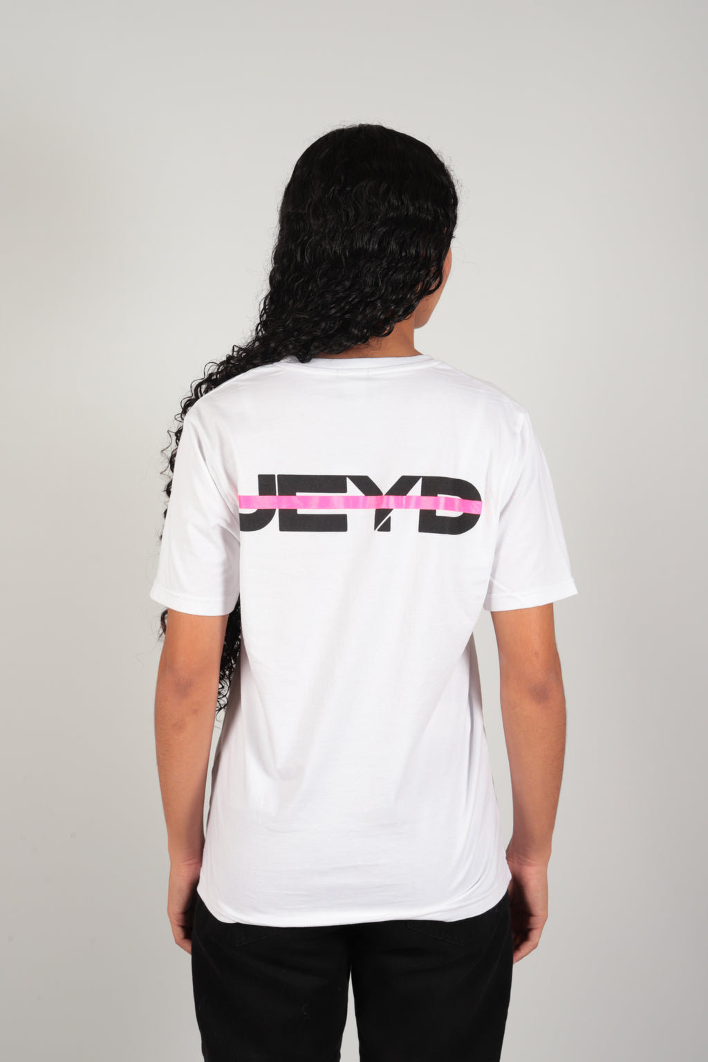 T-shirt avec écriture JEYD (dans le dos)