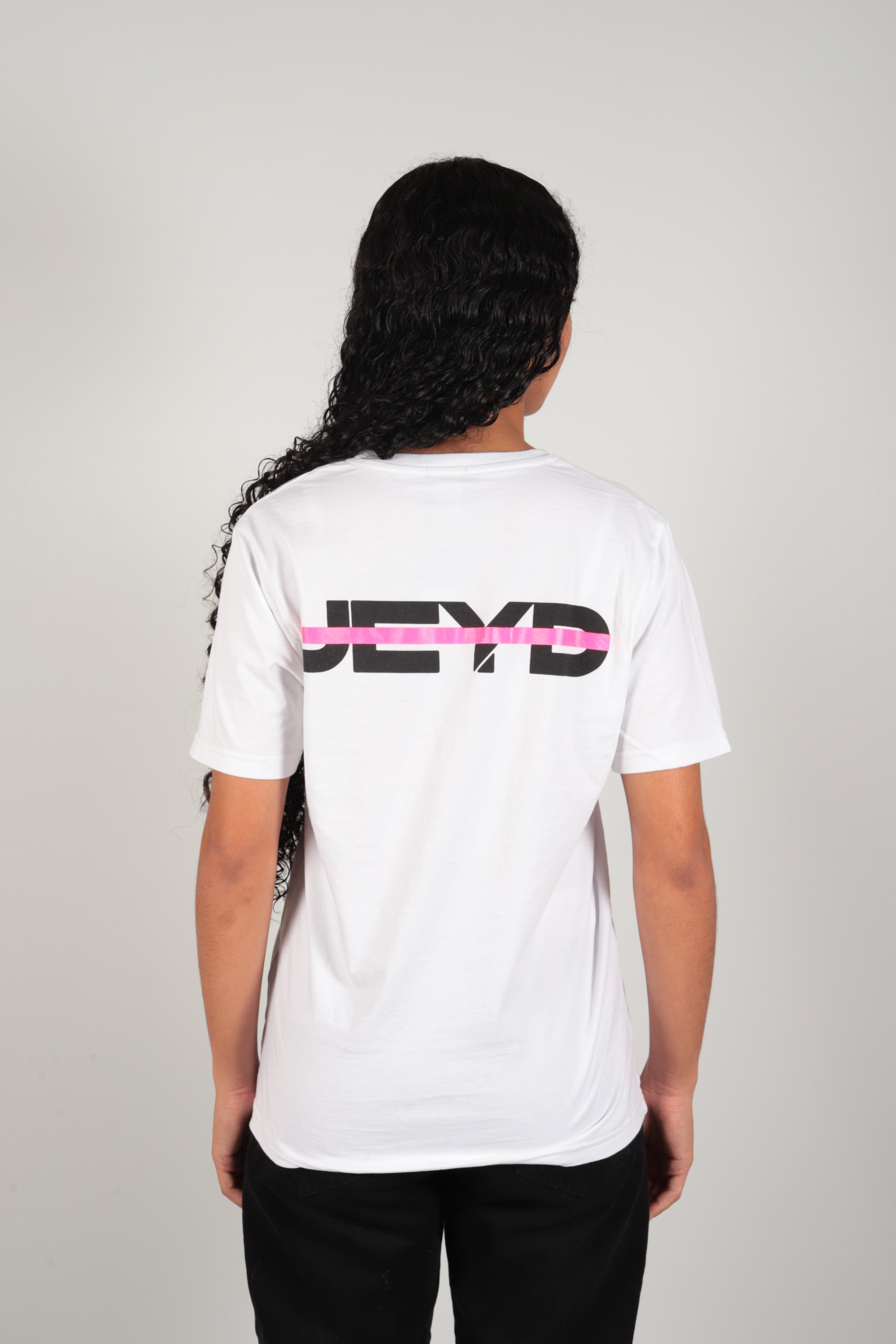 T-shirt avec écriture JEYD (dans le dos)