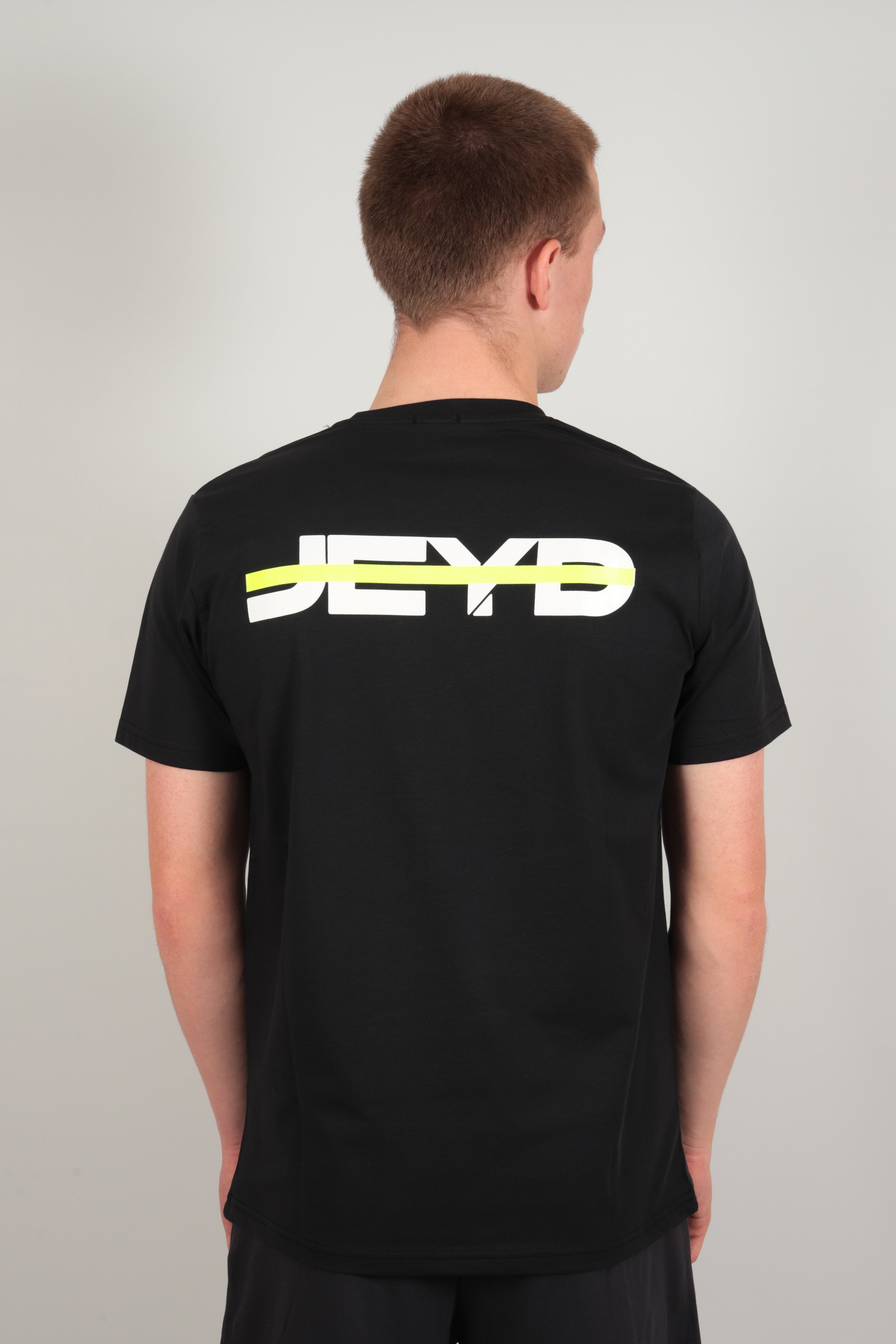 T-shirt avec écriture JEYD (dans le dos)
